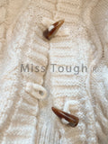 Women's Horn Buckle Fashion X-2XL Designer Knitted Cardigans