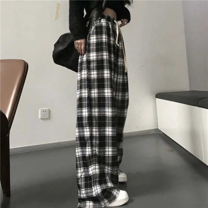 Stylish Checkered Plaid Women's High Waist Elastic Leggings with Pants